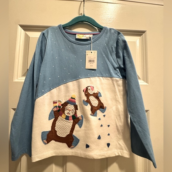 Mini Boden NWT SZ 6/7Y Blue and White Kids Shirt with Winter Otter - Picture 2 of 5